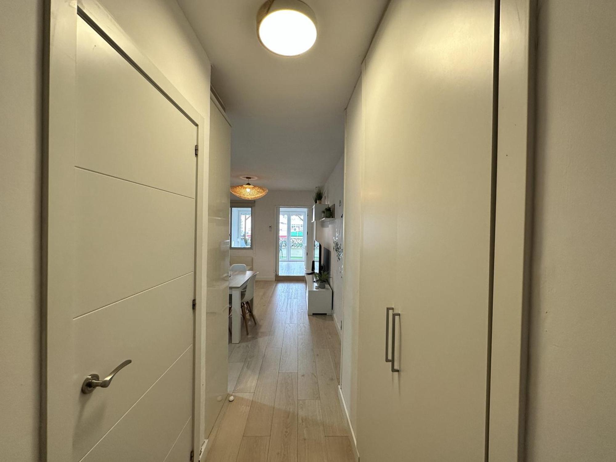 Ver1 - Terraza - 1 Dorm - Wifi - Centro A 100 Metros - Playa A 600 Metros Torremolinos Kültér fotó